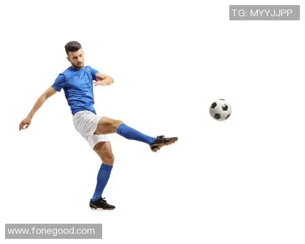 提升足球踢进技巧的五大关键要素与实用训练方法分享